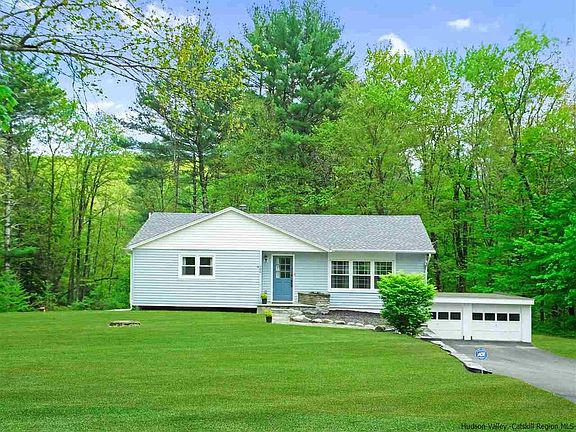 2nd image of 36 Friedlander Drive