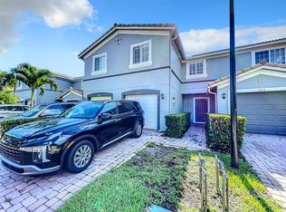 2422 SW Marshfield Ct, Port Saint Lucie, FL 34953