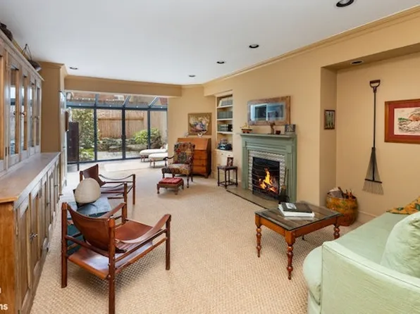 48 Gramercy Park North image 1 of 17