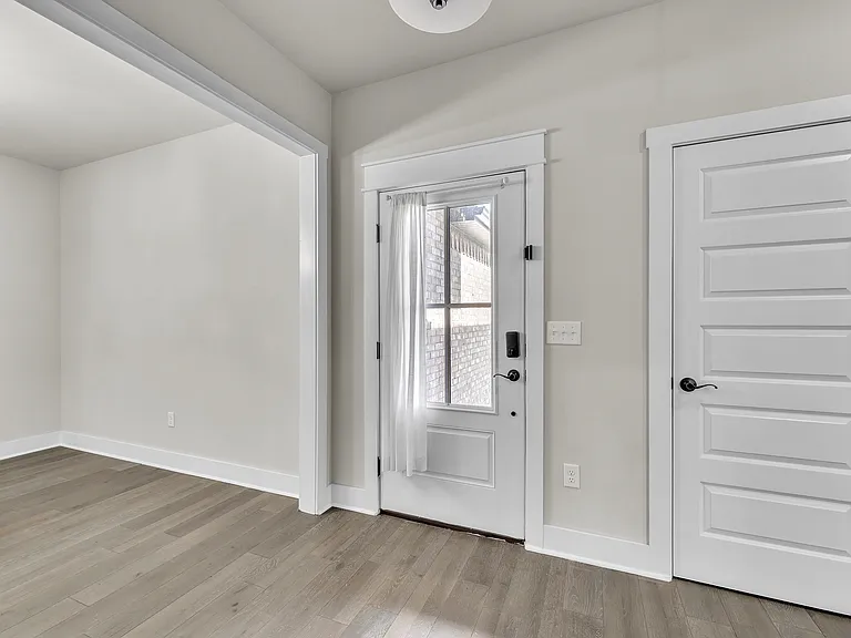 4202 Plumley Ave — Photo 2