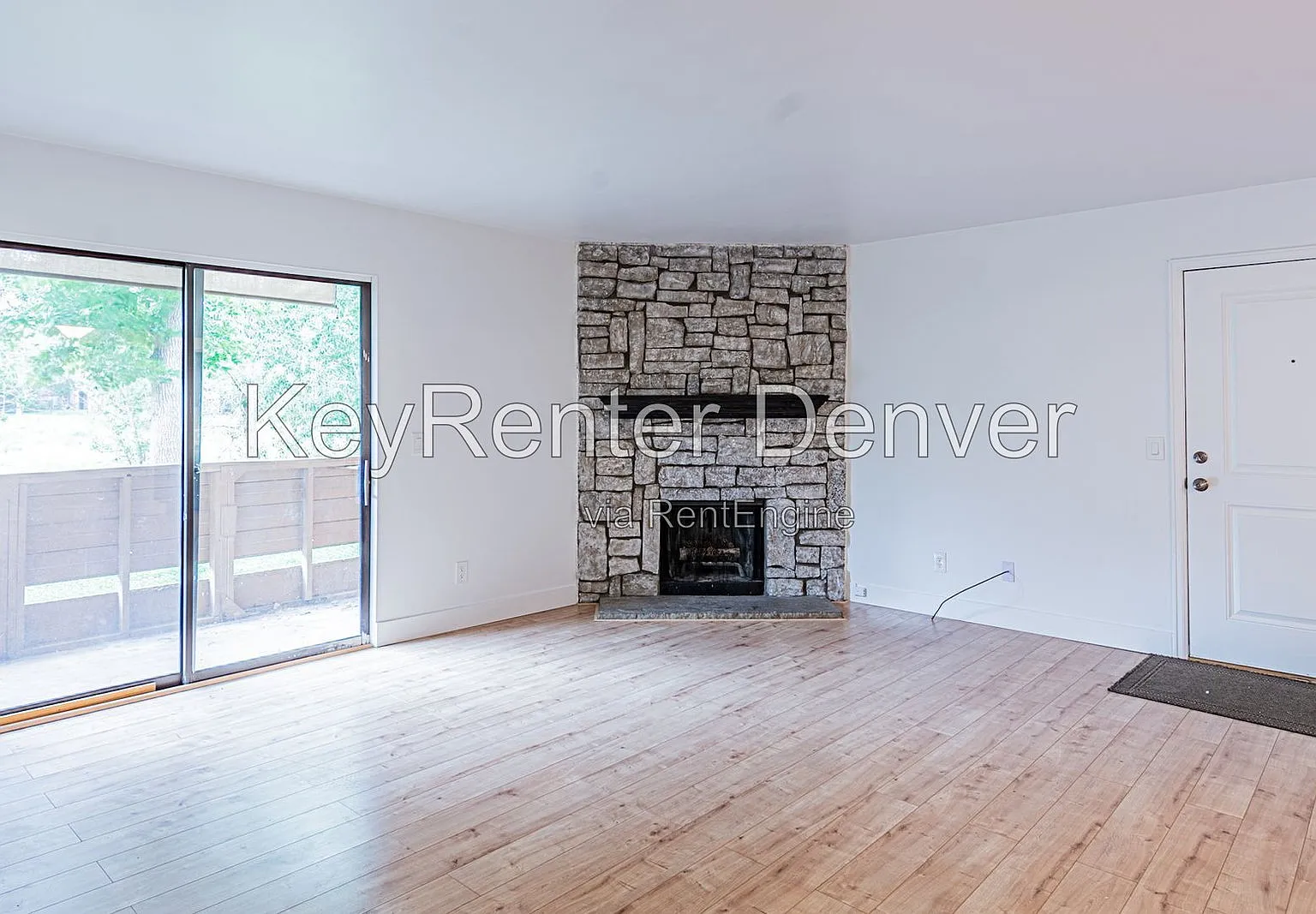 3305 S Ammons St — Photo 3