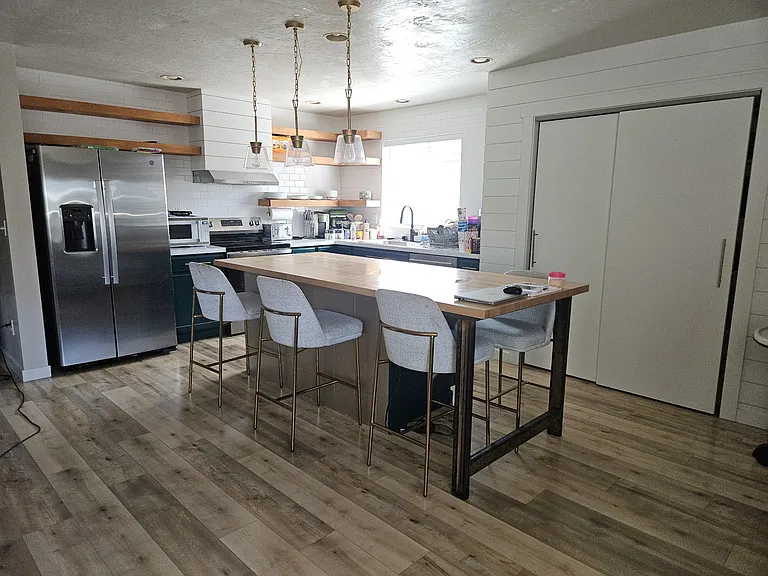 11727 Webster St — Photo 2