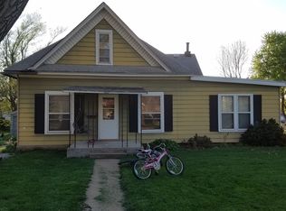 527 S Washington St, Sabetha, KS 66534