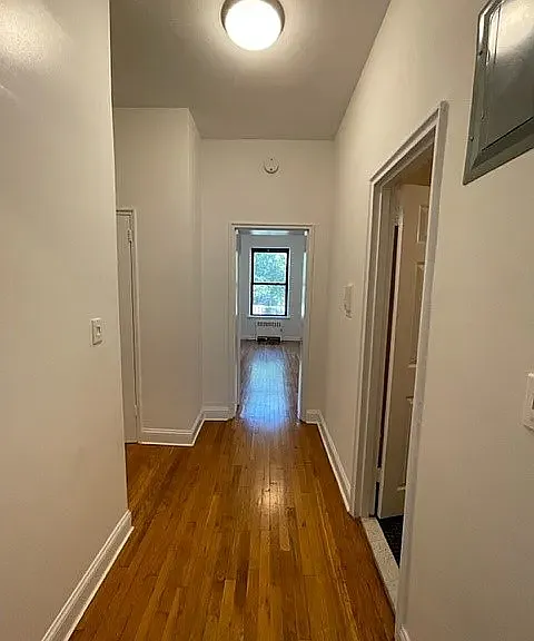 140 Claremont Ave #4J — Photo 10