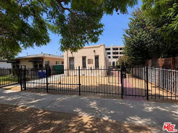 3427 S Bronson Ave, Los Angeles, CA 90018