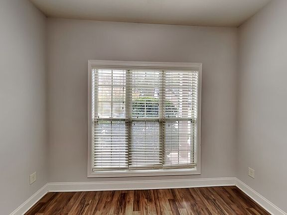 4th image of 4150 Alexis Ct