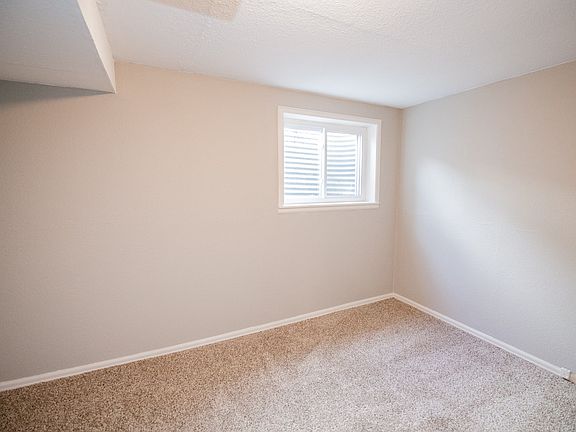 4th image of 16825 E Navarro Dr