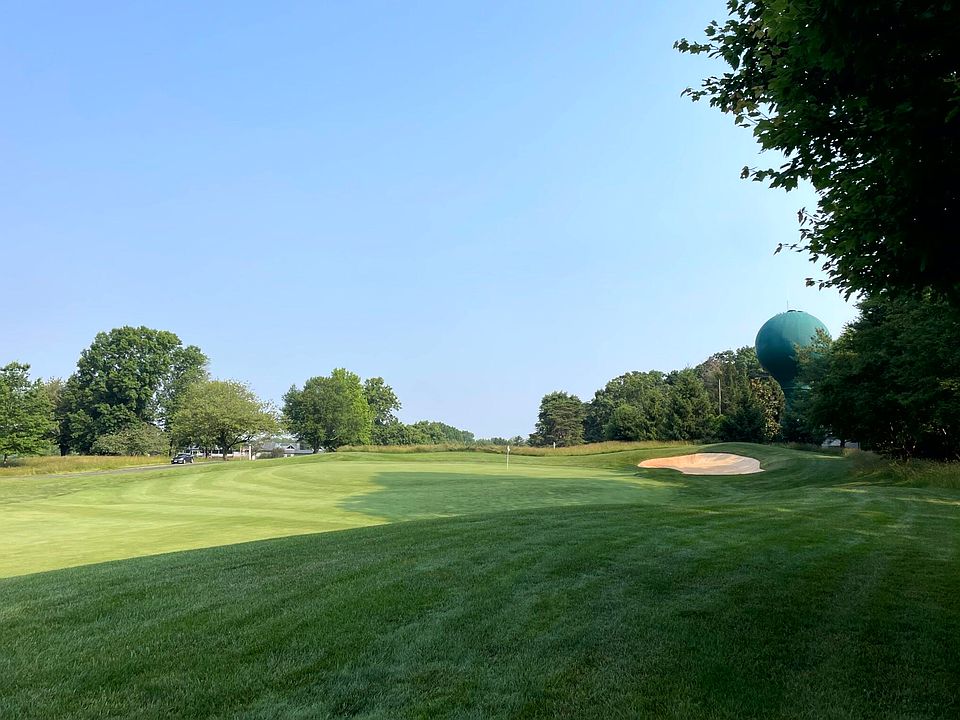 1st image of LOT 424 Fairway Dr