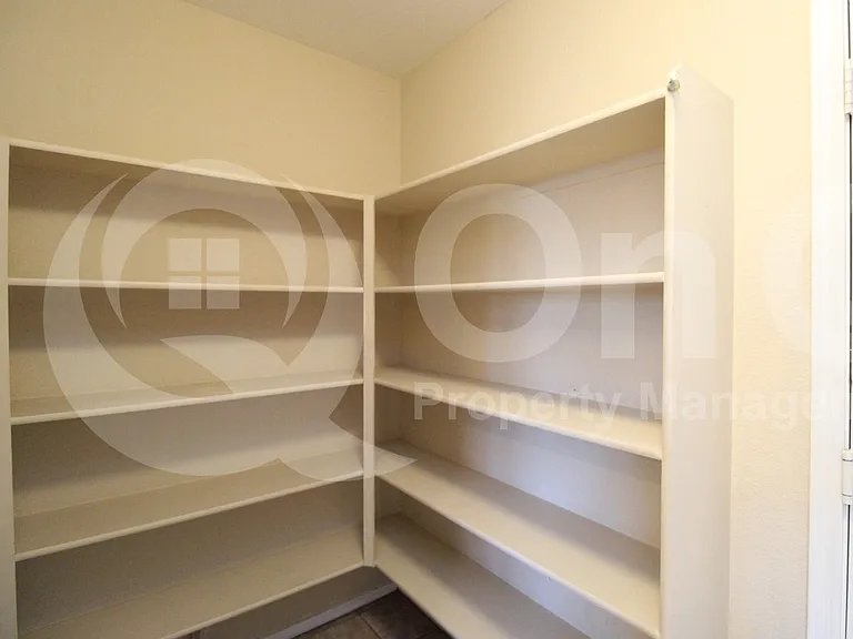 699 E Springfield Pl — Photo 23