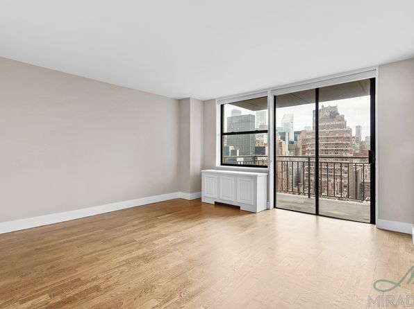 330 E 39th St APT 22G