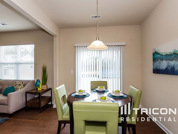4th image of 2051 Aragon Ln