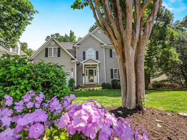 5227 Scotsglen Dr, Glen Allen, VA 23059