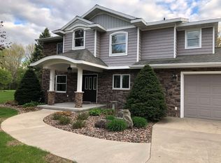 N9622 Wildflower Ln, Berlin, WI 54923