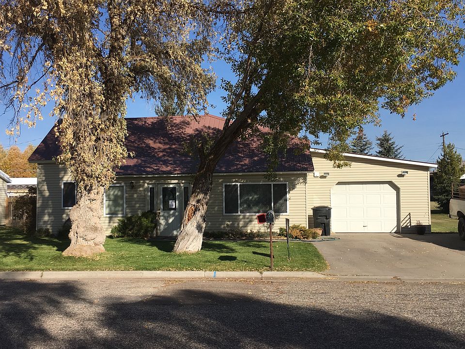 1st image of 267 Donahue Ave