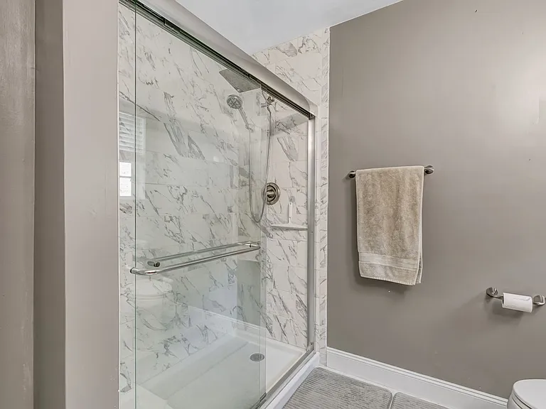 103 Mosel Ct — Photo 8