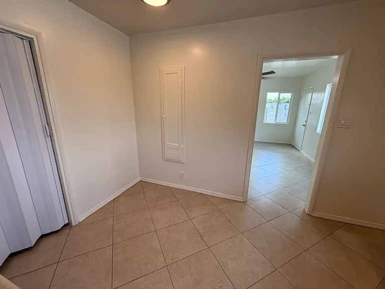 11730-11734.5 Lakewood Blvd #1-6 — Photo 9