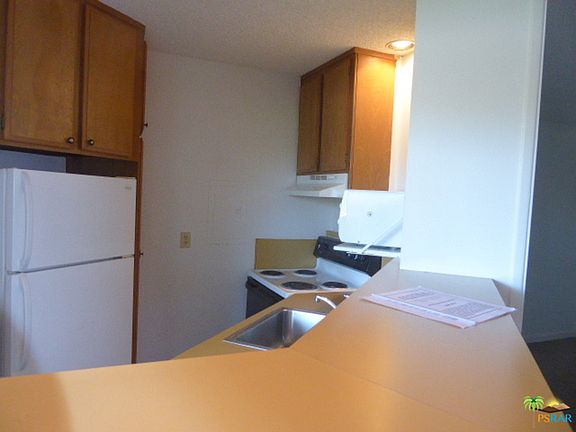 4th image of 5300 E Waverly Dr #5107