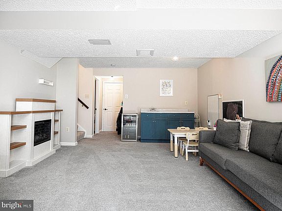 5th image of 1810 Wye Mills Ln