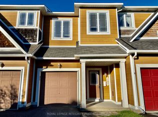 137 Freeport Dr, Ottawa, ON K2M 0A8