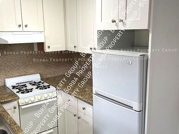 3rd image of 2508 Elm Ave APT 3