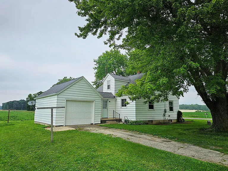 6505 Karch Rd — Photo 3