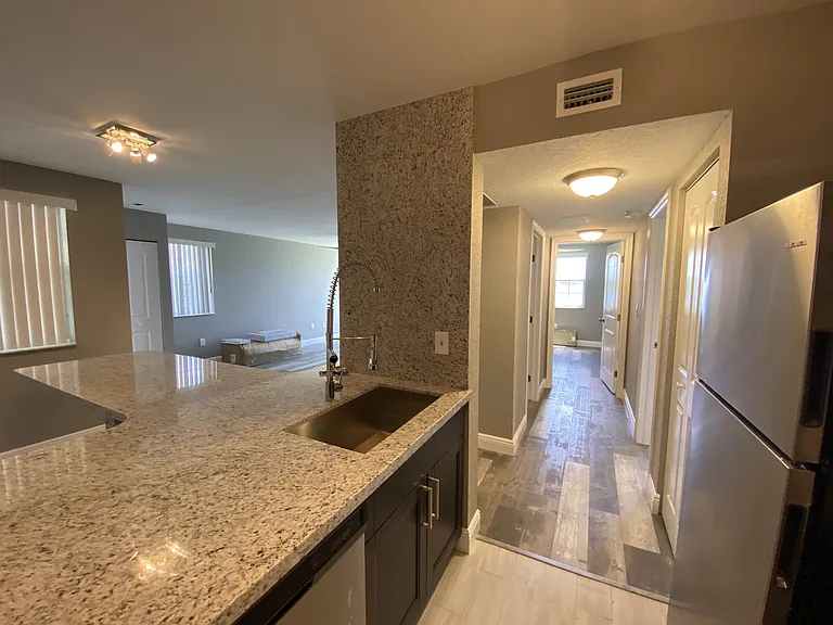 2810 N Oakland Forest Dr #104 — Photo 12