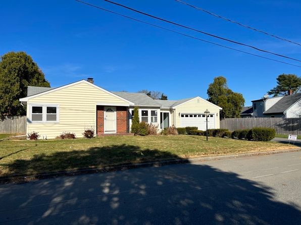 Acushnet Real Estate - Acushnet MA Homes For Sale | Zillow