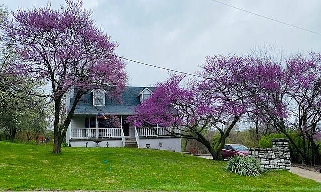 1st image of 304 S Forest Ave