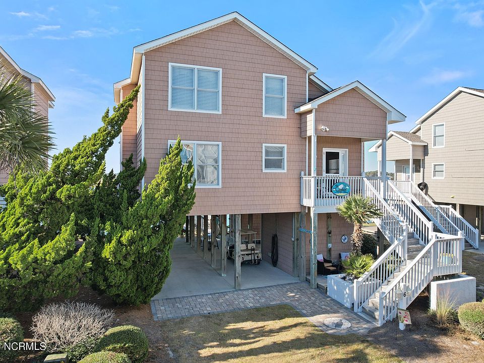 1st image of 6 Seagull Court