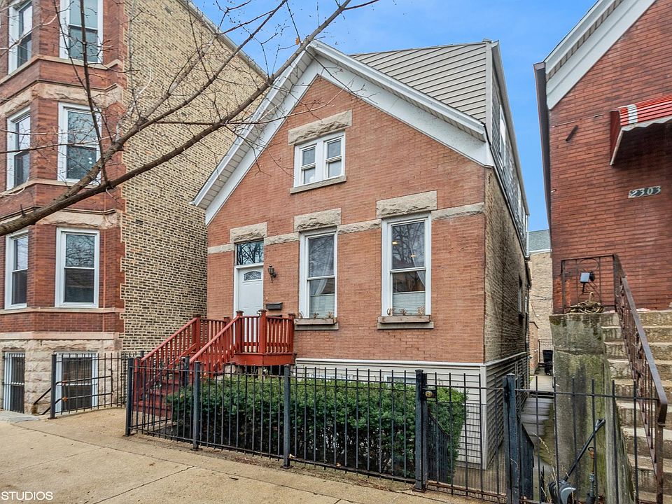 1st image of 2305 N Oakley Ave #2