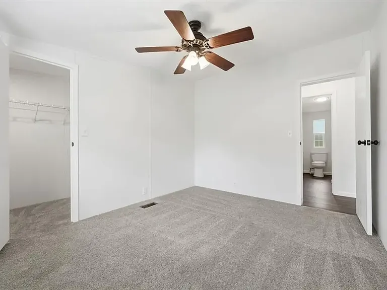 120 Orange Aly — Photo 20