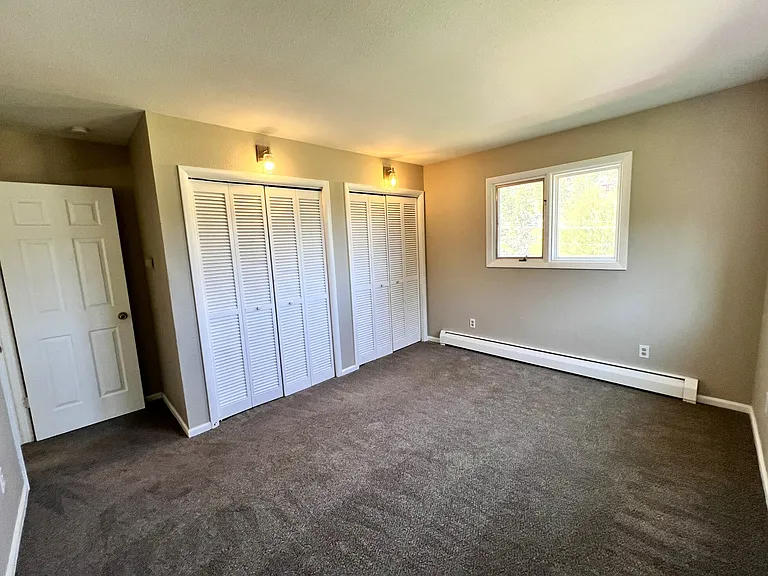 836 Sleepy Hollow Dr #A — Photo 3