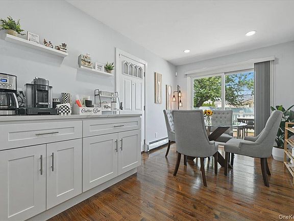 4th image of 672 Anderson Avenue