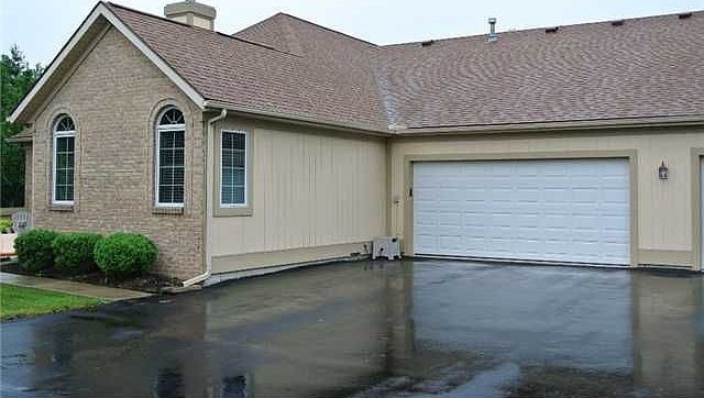 2nd image of 101 Turnbury Ln