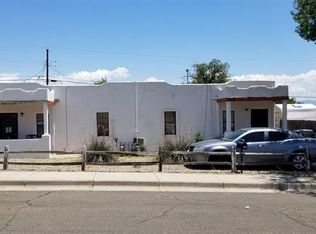 218 55th St NW, Albuquerque, NM 87105