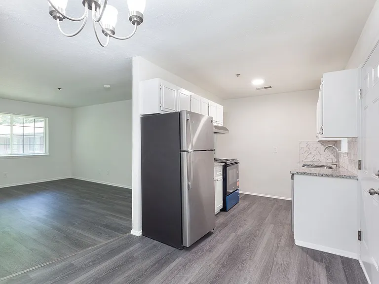641 Powder Springs Smyrna LLC — Photo 22