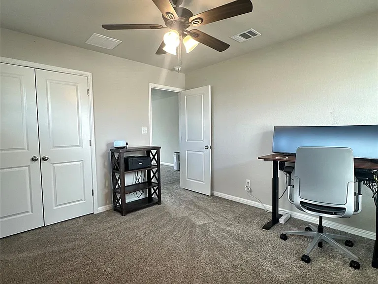 208 Mountain Valley St — Photo 22