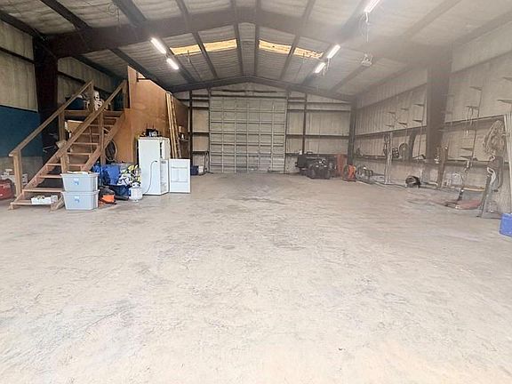2nd image of 2744 County Road 415 #C