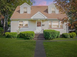 135 Dietz St, Cranford, NJ 07016