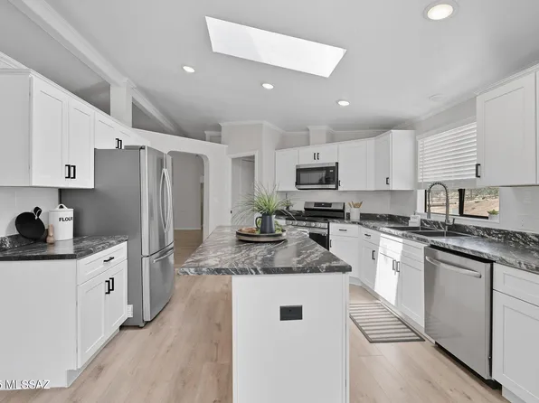 4081 E Rollins Rd, Tucson, AZ 85739