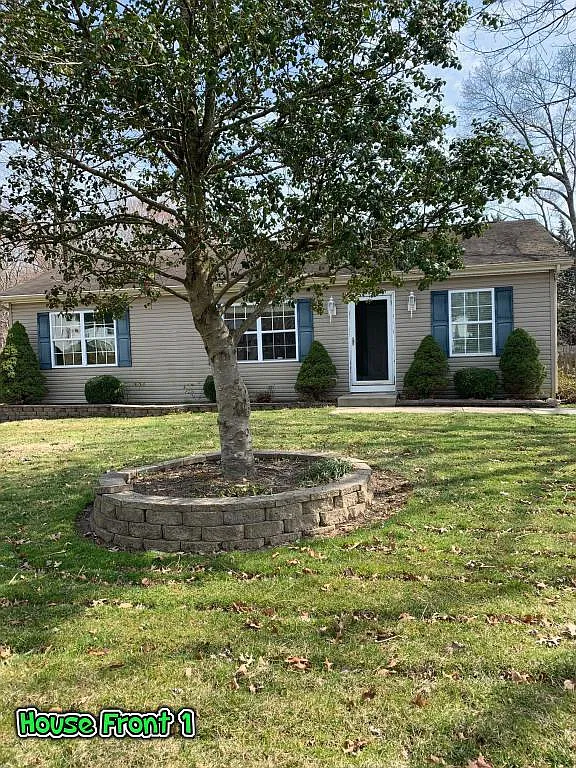 3 bed, 1144 sqft, $1,975 — Photo 2