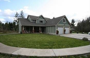 5th image of 2502 218th St E