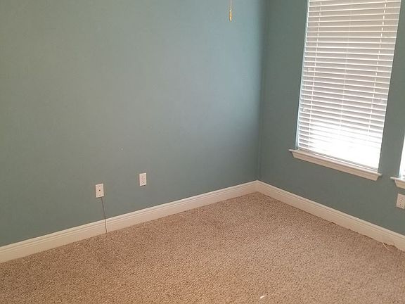 3rd image of 3374 Woodbriar Ln
