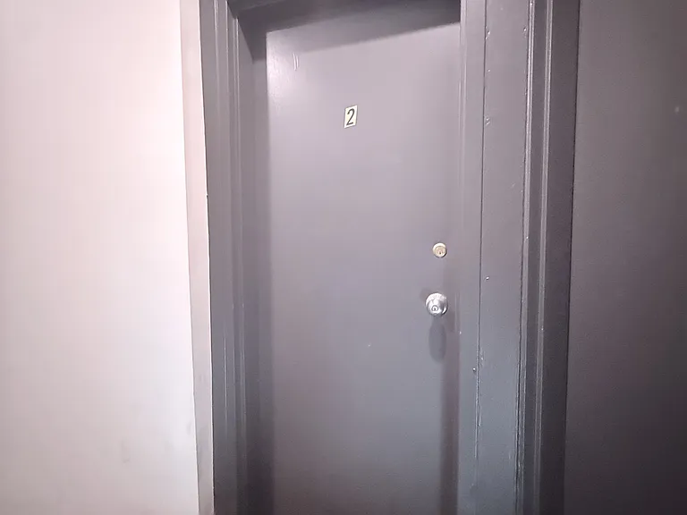 611 Danforth Ave #2 — Photo 10