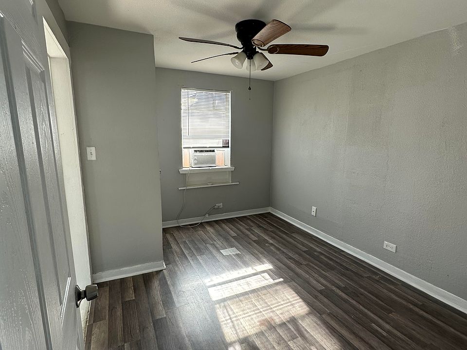 1st image of 1613 55th St