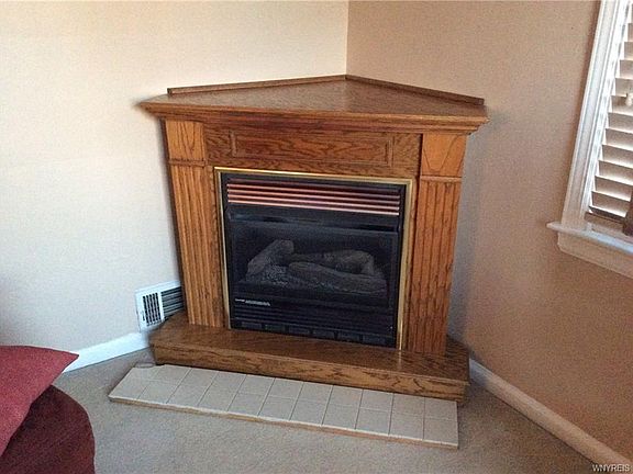 3rd image of 174 Kettering Dr