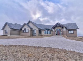 5526 475th St, West Bend, IA 50597