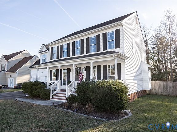 2nd image of 6949 Lake Caroline Dr