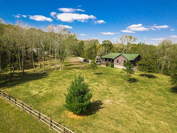 5th image of 353 Cummings Ln