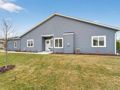 W206N16159 Stonebrook DRIVE, Jackson, WI, 53037
